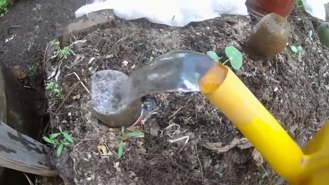 Самый простой капельный полив (полив по-нищебродски) The easiest drip irrigation смотреть онлайн