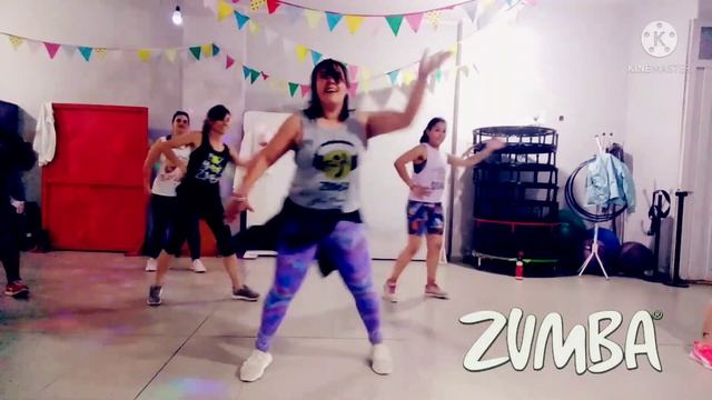 Fan De Tus Fotos (Remix) - Zumba - Coreo Tami Molina смотреть онлайн