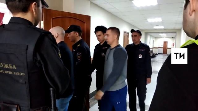 В Казани осудили похитителей запчастей от вертолетов с КВЗ смотреть онлайн