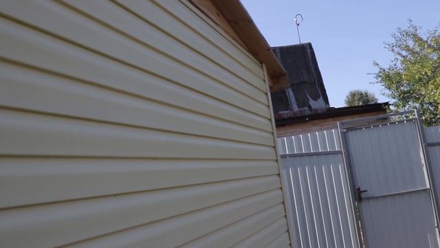 Отделка дачного домика сайдингом
