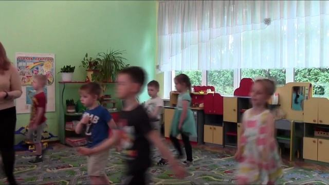 Занятие кружка художественно-эстетической направленности "Умелые ручки", группа "Звоночки" смотреть онлайн