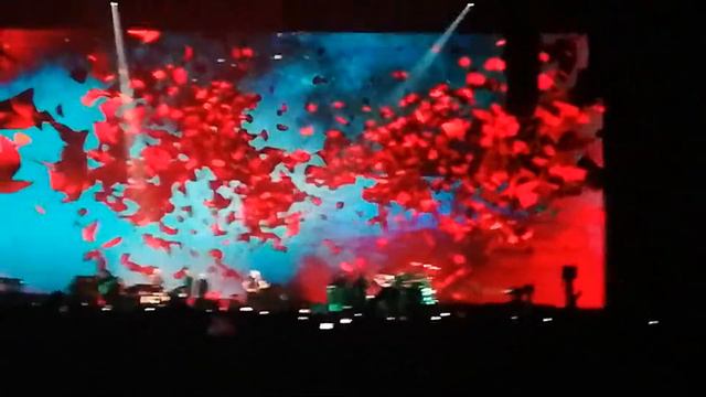 Wish You Were Here (2 z 2) - Waters - Tauron Arena 03.08.2018 смотреть онлайн