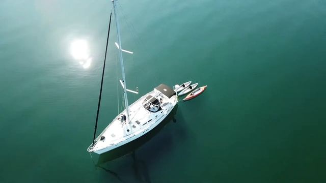 Vesper at anchor смотреть онлайн