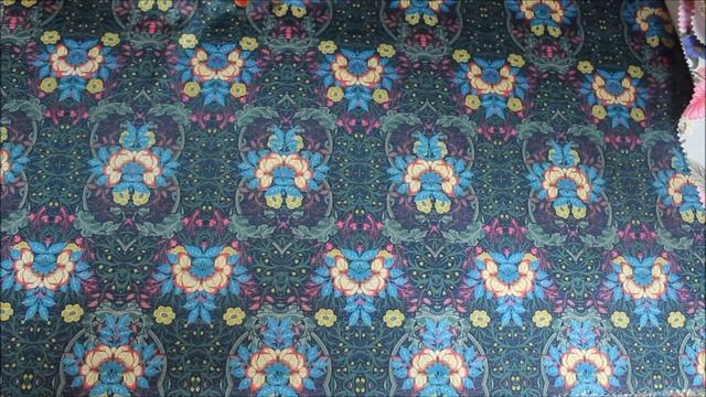 Атлас стрейч принт смотреть онлайн