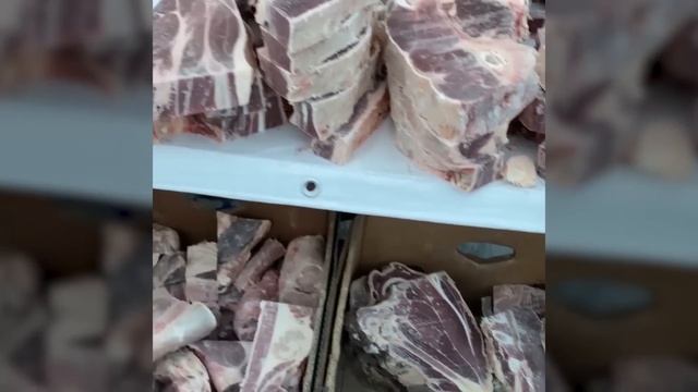 КАК ВЫЖИВАЮТ ЛЮДИ В САМОМ ХОЛОДНОМ МЕСТЕ НА ЗЕМЛЕ? ЯКУТИЯ! смотреть онлайн