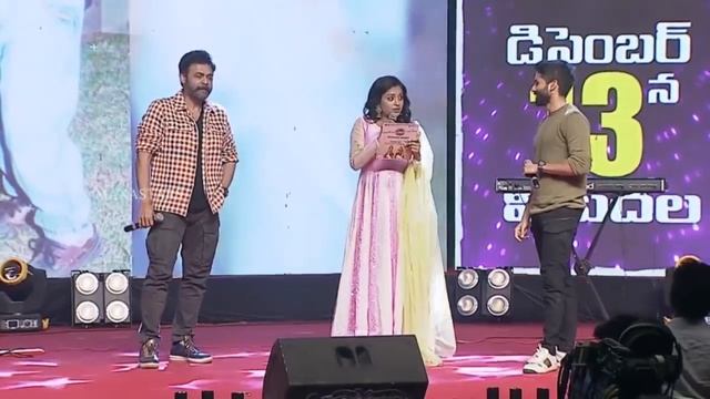 Anchor Suma Making Hilarious Fun With Venkatesh and Naga Chaitanya | Venky Mama | Manastars смотреть онлайн