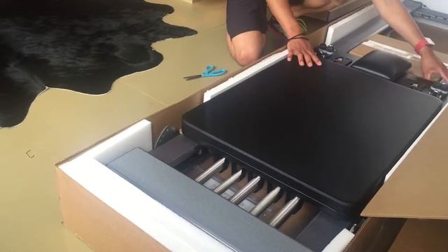 Unboxing the Allegro Pilates Reformer . смотреть онлайн