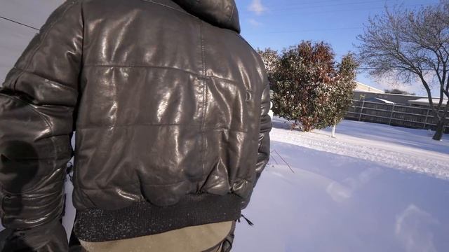 Surviving the Texas FREEZE in our RV! смотреть онлайн