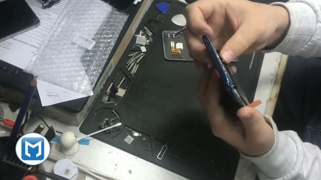 Huawei Honor 20s MAR-LX1H\Замена модульного дисплея\replacing the display смотреть онлайн