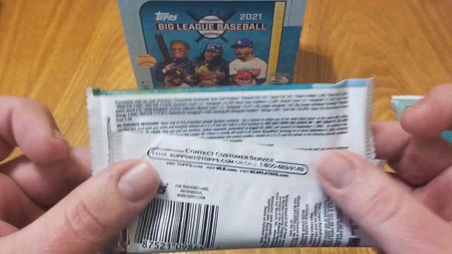 First Look!! - 2021 Topps Big League Baseball Cards - Hobby Packs смотреть онлайн