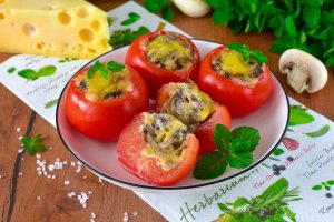 КАК ПРИГОТОВИТЬ ПОМИДОРЫ С ГРИБАМИ В ДУХОВКЕ