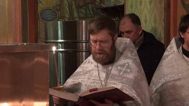 3.Прокимен. Апостол(Геннадий). Евангелие(о.Николай) смотреть онлайн