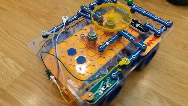 Конструктор Знаток смотреть онлайн