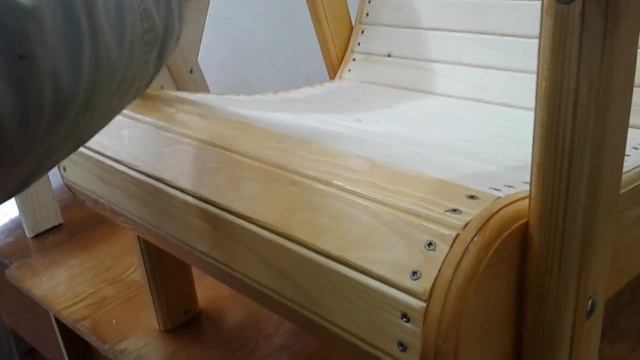 Работа с морилкой, нанесение морилки. Морение дерева смотреть онлайн