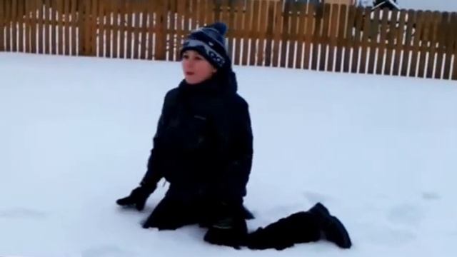 Ассассинс бег по снегу смотреть онлайн