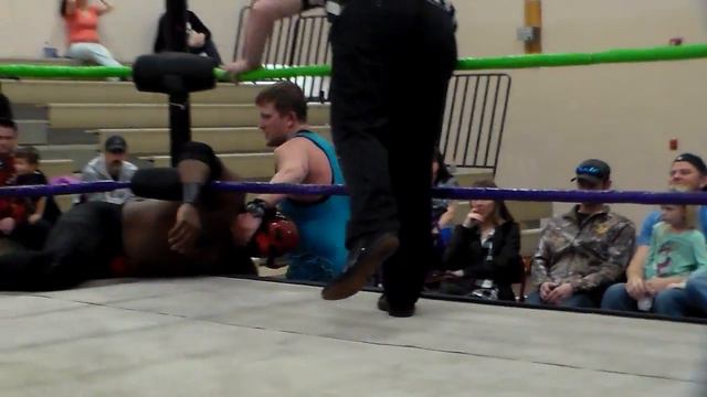 Mojo McQueen vs Jack Carpenter 2-18-17 смотреть онлайн