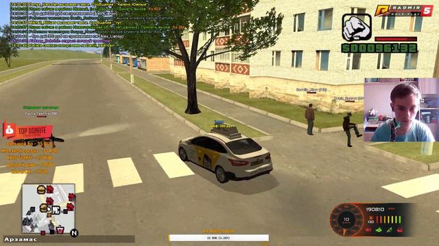 ТАКСУЕМ В АРЗАМАСЕ! БОЛЬШИЕ ЧАЕВЫЕ! (CRMP | RADMIR) смотреть онлайн