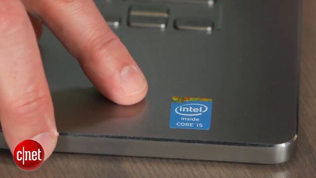 Dell's Inspiron 14 7000 series laptop offers more style for mainstream buyers смотреть онлайн