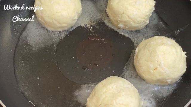 Как приготовить сырники? Простой рецепт; Быстро, легко и очень вкусно смотреть онлайн