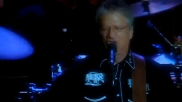 Buffalo Springfield - Rock n Roll Woman - 10-23-10 Bridge School Benefit смотреть онлайн