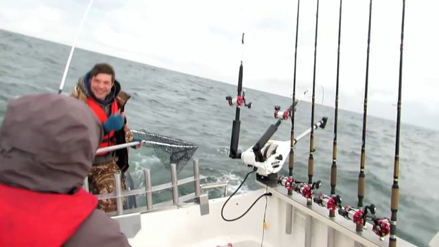 Ловля лосося в море. смотреть онлайн