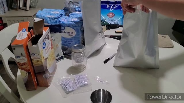 NEW PREPPERS: DO NOT USE MYLAR BAGS FOR LONG TERM FOOD STORAGE! смотреть онлайн