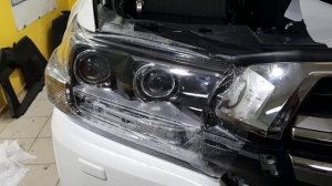 Что это такое? Вся правда о тюнинге Land Cruiser 200. Звёздное небо, топ аудиосистема, пошив салона