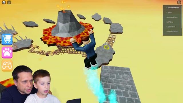 Убегаем от страшного клоуна в заброшенном парке! Играем в Roblox смотреть онлайн