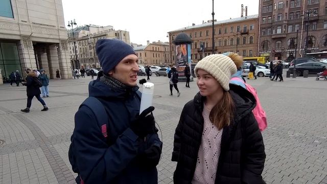 Санкт-Петербург. Плюсы и минусы. Опрос. Мнение людей. Стоит ли переезжать? Питер или Москва? смотреть онлайн
