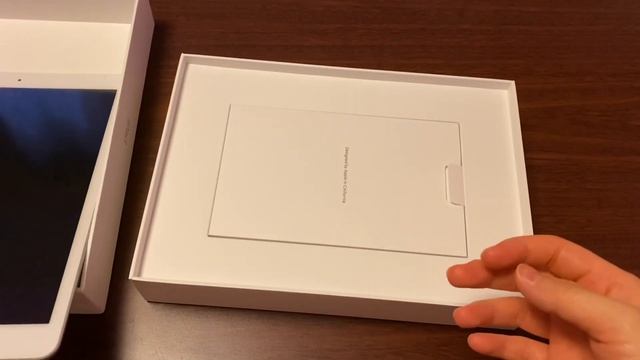 Apple iPad 8th GEN (2020) Silver | Unboxing Video смотреть онлайн