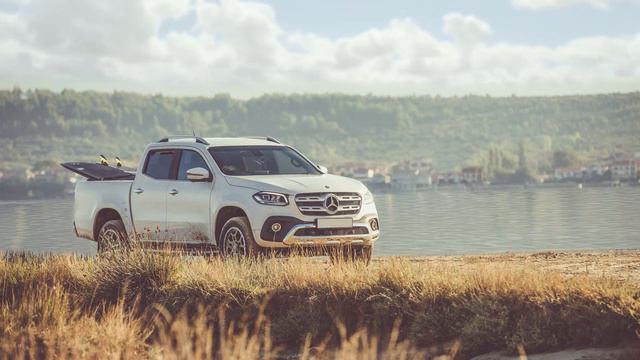 Mercedes X-Class goes offroad смотреть онлайн