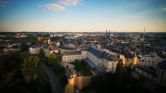 Why You Can't Wear High Heels in Greece || 10+ Things Banned in Other Countries