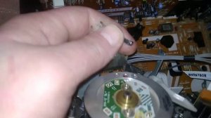 Разбираем видеомагнитофон панасоник