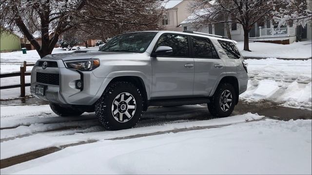 4Runner on snow & ice up my driveway смотреть онлайн