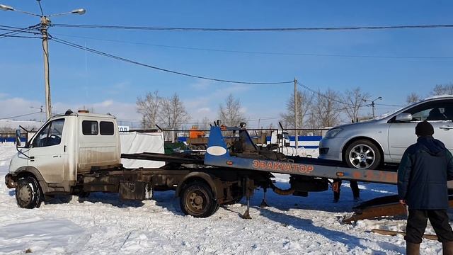 Toyota Corolla Runx из Японии смотреть онлайн