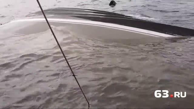 Катер потерял пассажира смотреть онлайн