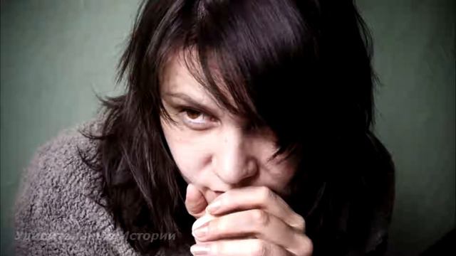 Малышка месяц жила на лестничной площадке, пока мама устраивала свою личную жизнь! смотреть онлайн