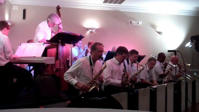 reckless night onboard an ocean liner by the ii-v-i orchestra смотреть онлайн