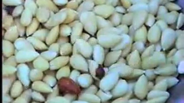 Оборудование для очистки миндаля / big almond peeling Подробнее http://arahis.com.ru/ смотреть онлайн