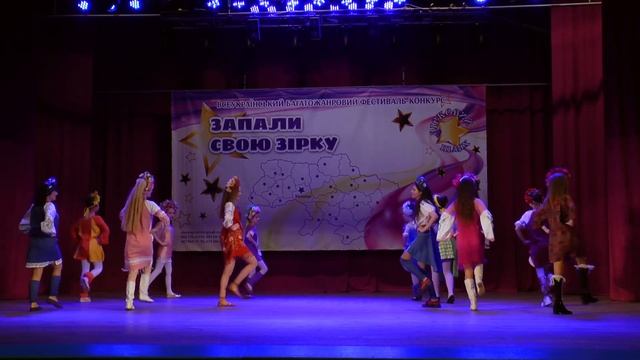 "Кольоровими фарбами розмалюємо світ" від VYSHYVANKA смотреть онлайн