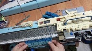 Вяжем вивинг ( ткацкий узор) на машинке Иналса IK-828 (Brother 581).