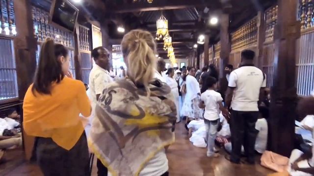 KANDI. "ХРАМ Зуба Будды" смотреть онлайн