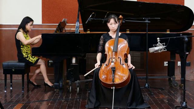Concerto in D minor for cello and Orchestra I.Prelude-Lento-Allegro maestoso Player: Liu Jiayue смотреть онлайн