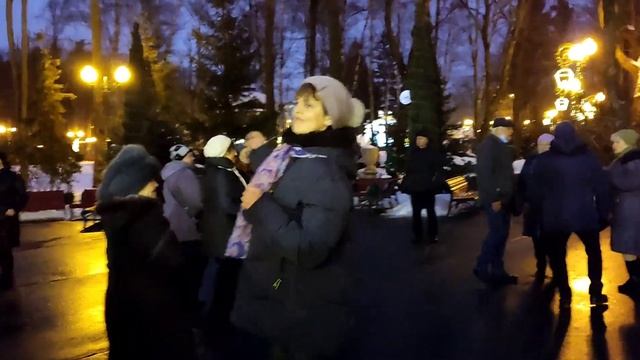 Я СТАНУ СОЛНЦЕМ ДЛЯ ТЕБЯ!?☀️/ТАНЦЫ В ПАРКЕ ГОРЬКОГО ХАРЬКОВ ФЕВРАЛЬ 2022 смотреть онлайн