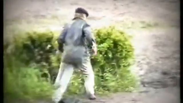 Он непобедим! мужик и кусты! смотреть онлайн