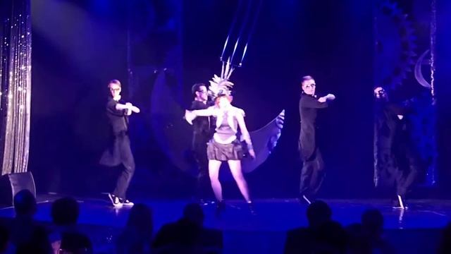 Шоу "Тени" во дворце Олимпия смотреть онлайн