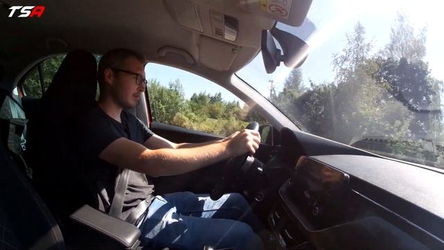 Спортивный Rapid против неспортивного/ Skoda Rapid 2022 смотреть онлайн