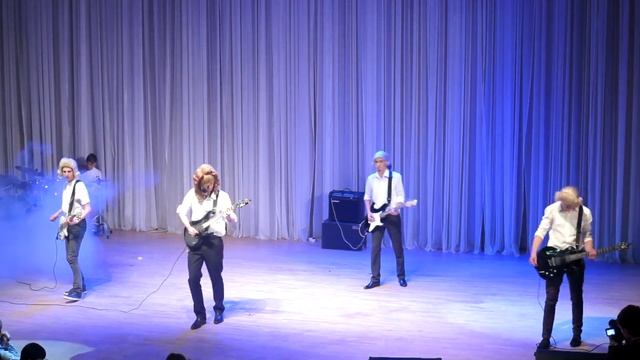 Иоганн Себастьян Бах - токката и фуга ре-минор в рок обработке