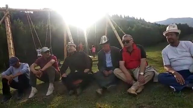 ДӨӨЛӨТ СЫДЫКОВ ЖАЙЛООДО КҮПҮЛДӨП МАНАС АЙТТЫ смотреть онлайн