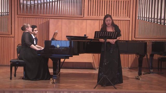 Britten "On This Island", op.11, soprano Alexandra Koneva, piano Natalia Osintseva смотреть онлайн